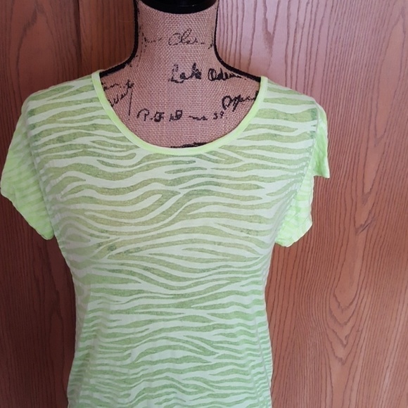 Large Maurices neon green zebra print t-shirt. - Picture 2 of 4